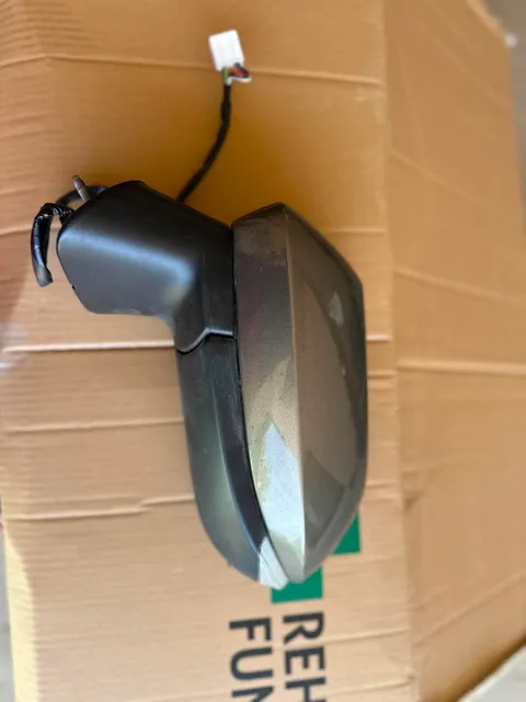 Oglinda Stanga Fata Toyota Corolla E210 (2019-) 6,8 si 9 Pini 3